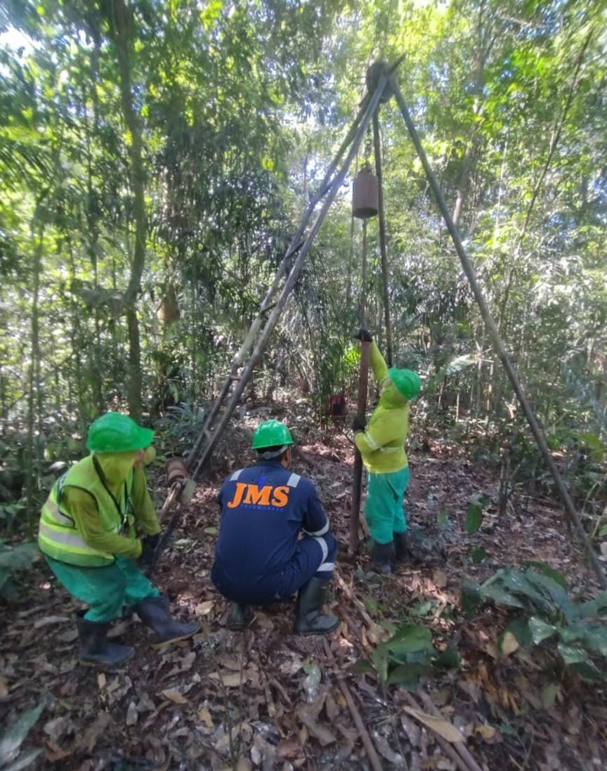 Equipamento de furo de sondagem